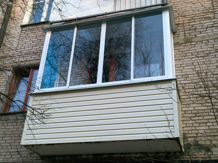 Раздвижные балконные рамы